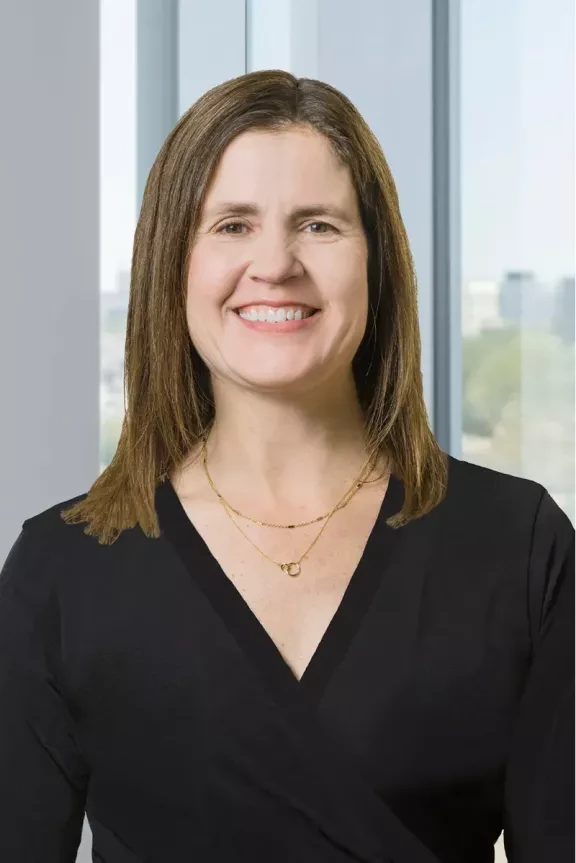 Headshot of Amanda Hodges